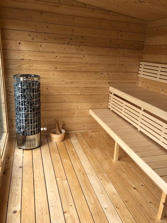 Lower Farm Lodge Стоумаркет Екстер'єр фото